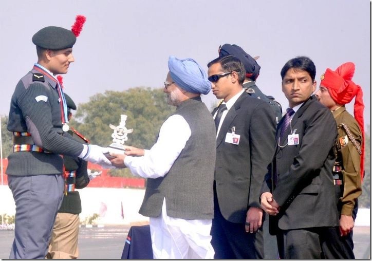 Mehrab Kaizad Bhaya Wins NCC Honour