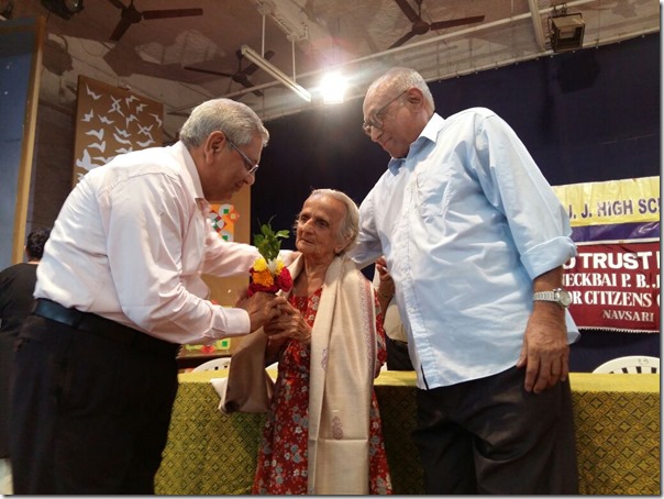 Senior Citizen Day Celebrated at Navsari Center