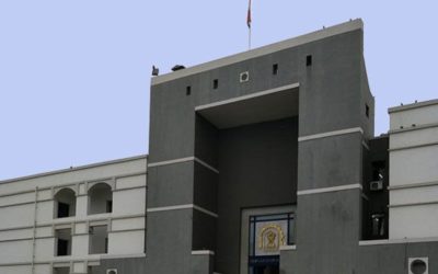 Gujarat High Court Issues Notice On Plea Seeking Permission To Perform Dokhmenashini, The Practice Of Disposing Dead Bodies In Parsi Community