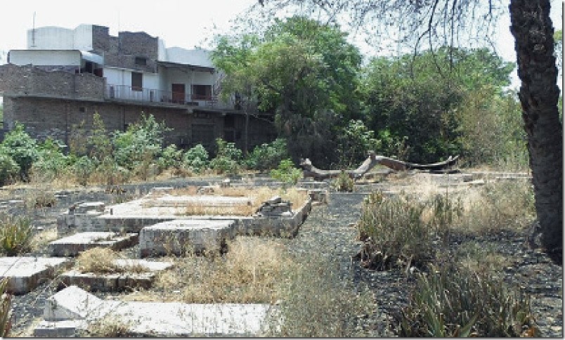Peshawar’s Zoroastrian cemetery vulnerable to land grab