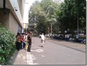 Only in Mumbai: 17 hour queue for Western classical music