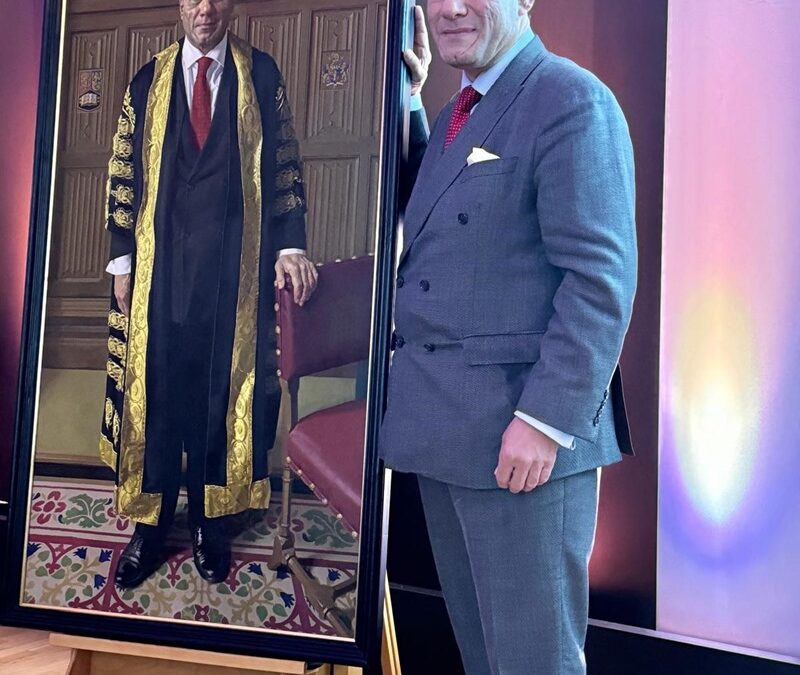 Portrait Unveiled to Honour Lord Bilimoria’s Decade-Long Term as Chancellor of the University of Birmingham