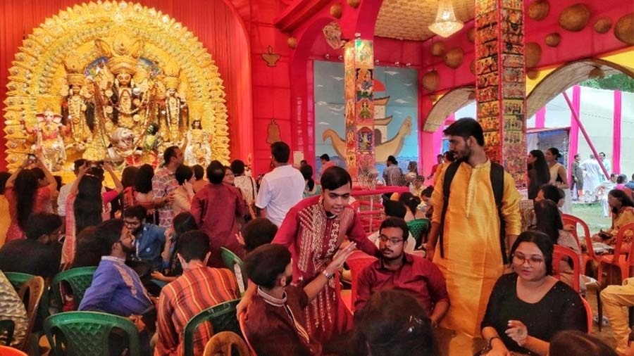 Faith and festivity: Durga Puja through the eyes of Kolkata’s Zoroastrian community