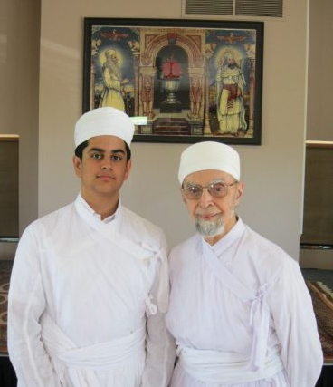 In Toronto Zoroastrians’ passing of priesthood and traditions