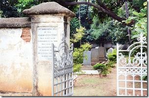 Who really owns this Bangalore Parsi burial ground?